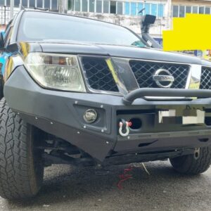 FRONT BUMPER NAVARA D40