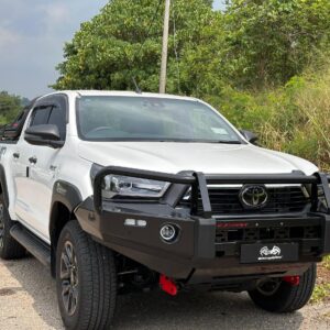 FRONT BUMPER HILUX ROGUE 23′ –