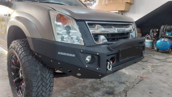 FRONT BUMPER D MAX 09, - 11' - Image 2