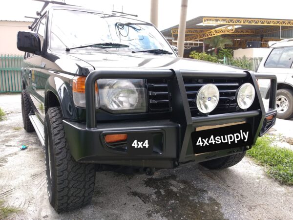 FRONT BUMPER PAJERO V32